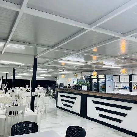Hotel Ujvara