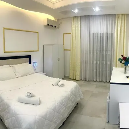 Hotel Ujvara 3*