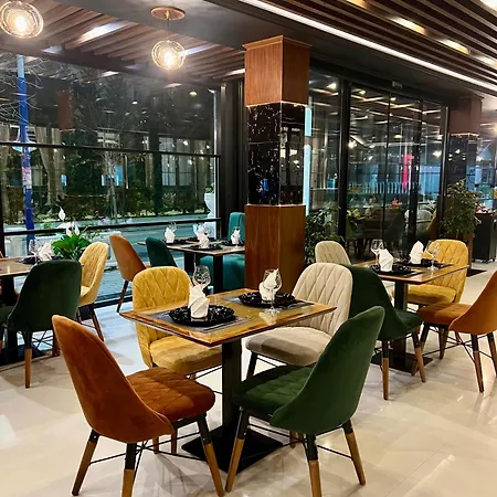 Ujvara 2 Golem (Tirana)