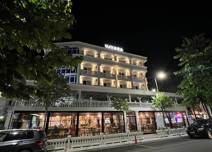 Hotel Ujvara Golem (Tirana)